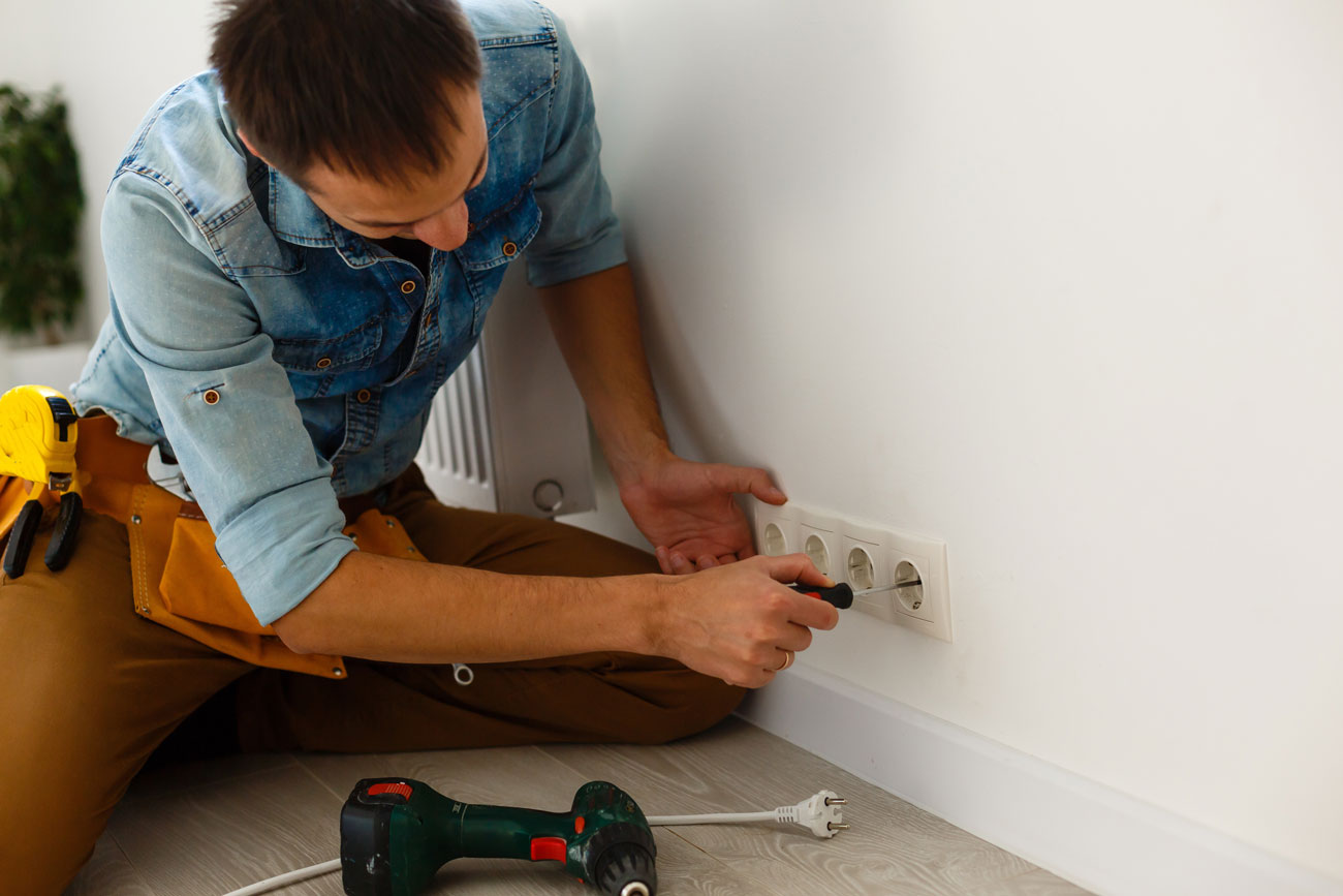 Electrical repair service with troubleshooting and component replacement by B-Line Electric LLC